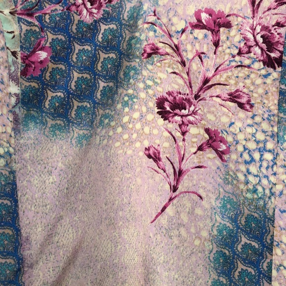 Skies Are Blue Floral Sleeveless Blouse Size S - Picture 3 of 10